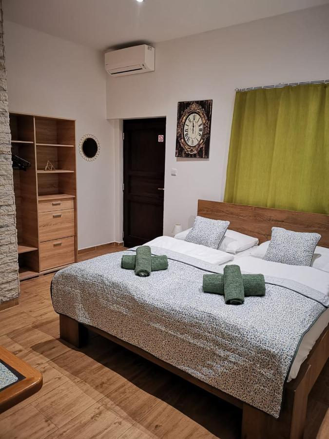 Hotel Palackeho 135 Mělník Dış mekan fotoğraf